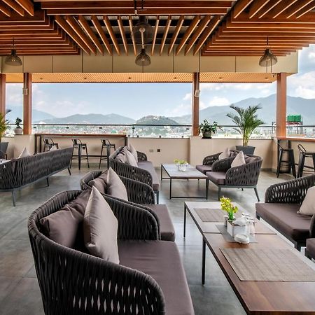 Mila Hotel Kathmandu Bagian luar foto