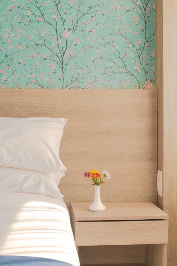 Mila Hotel Kathmandu Bagian luar foto