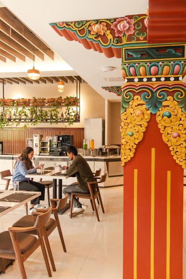 Mila Hotel Kathmandu Bagian luar foto