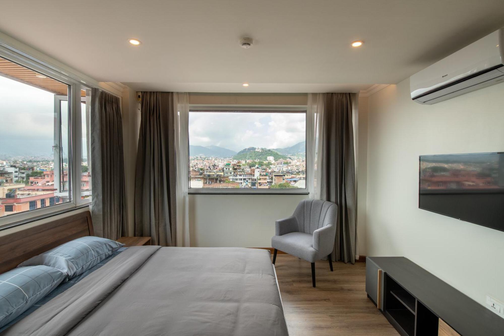 Mila Hotel Kathmandu Bagian luar foto